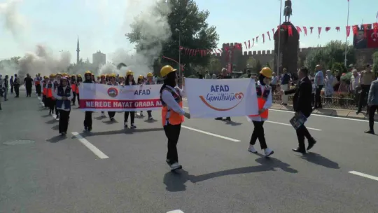 Kayseri'de 30 Ağustos coşkuyla kutlandı