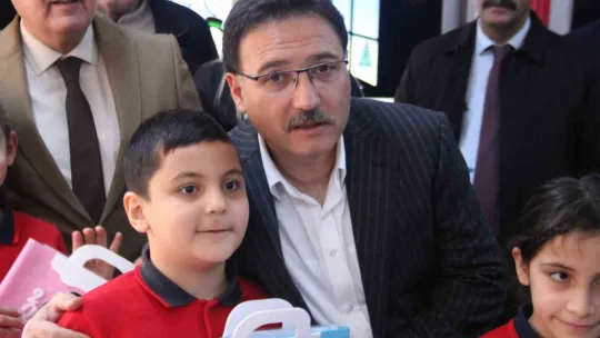 Kayseri'de 323 bin öğrenci karne aldı