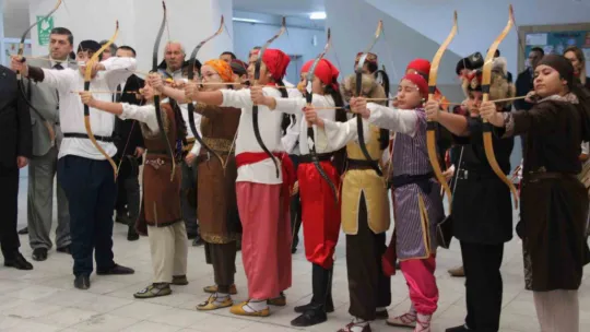 Kayseri'de 323 bin öğrenci karne aldı