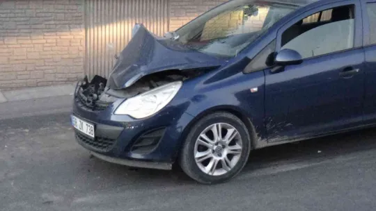 Kayseri'de 6 araçlı zincirleme kaza: 2 yaralı