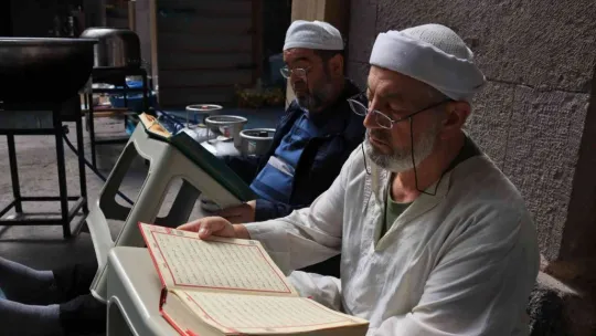 Kayseri'de 773 yıllık medresede itikafa girdiler