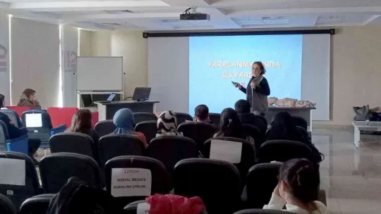 Kayseri'de Acil Çağrı Merkezi çalışanlarına 'Temel İlkyardım Eğitimi'