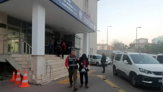 Kayseri'de aranan hırsızlara operasyon: 17 gözaltı
