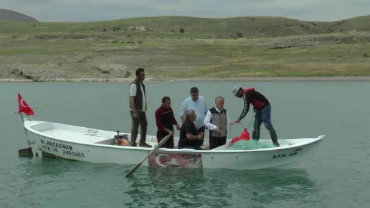 Kayseri'de balıkçılar 'vira bismillah' dedi