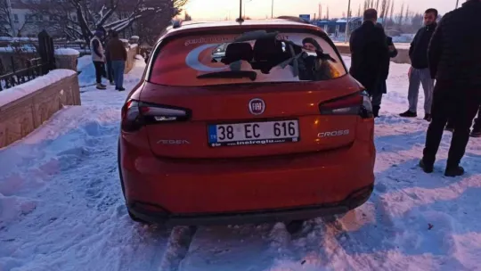 Kayseri'de baltalı saldırgan dehşeti