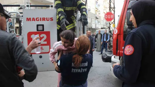 Kayseri'de binada yangın: Ekipler mahsur kalanları kurtardı