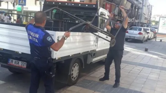 Kayseri'de çekçekli hurdacılara denetim