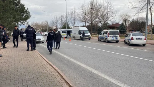 Bozantı Caddesi üzerinde silahlı kavga: 1 ölü