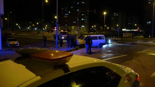 Kayseri'de cip ile ticari araç çarpıştı: 7 yaralı
