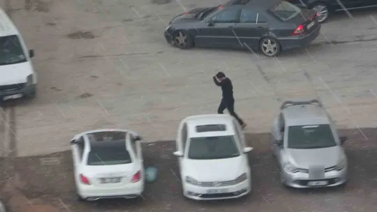 Kayseri'de dolu bir anda bastırdı, vatandaşlar ne yapacağını şaşırdı