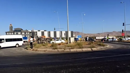 Kayseri'de feci kaza: 2 ölü, 4 yaralı