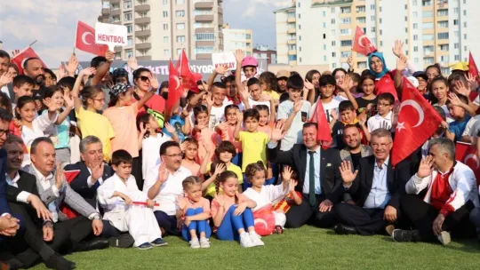 Kayseri'de GSB Yaz Spor Okulları açıldı