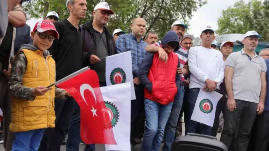Kayseri'de Hak-İş'e bağlı sendikalarda 1 Mayıs coşkusu
