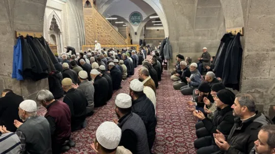 Kayseri'de ilk teravih namazı kılındı