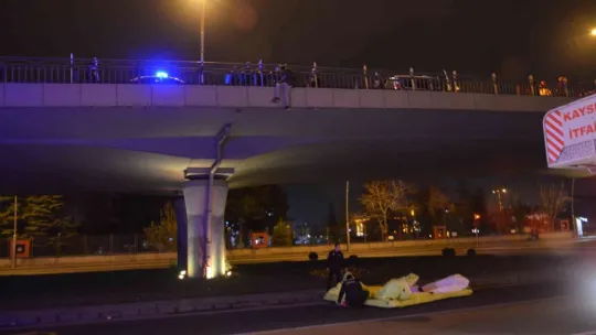 Kayseri'de intihara kalkışan şahsı polis ikna etti