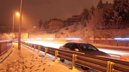 Kayseri'de kar yağışı etkili oldu