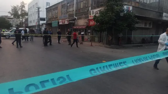 Kayseri'de kıraathanede çıkan kavgaya müdahale sırasında yaralanan polis memuru şehit oldu