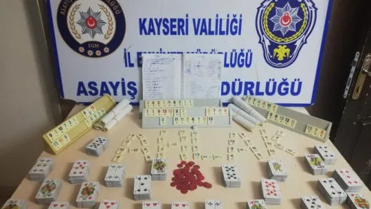 Kayseri'de kumar oynayan 23 kişiye 41 bin 837 TL para cezası