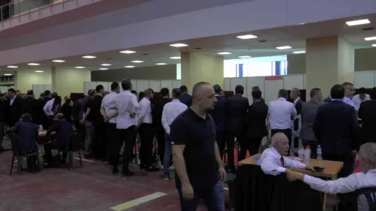 Kayseri'de oda başkanları güven tazeledi