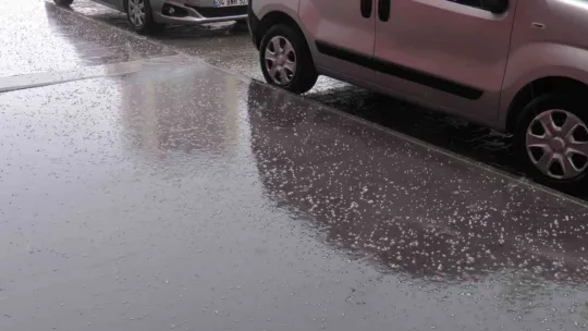 Kayseri'de sağanak yağış etkili oldu