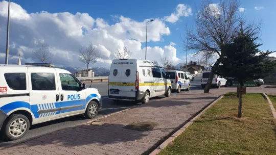 Kayseri'de silahlı kavga: 1 yaralı
