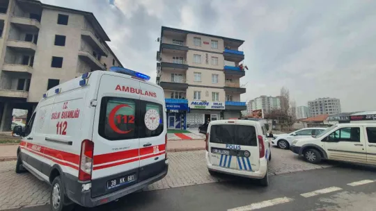 İşyeri silahla tarandı: 2 yaralı