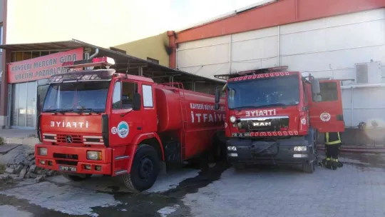 Kayseri'de sucuk üretim fabrikasında yangın