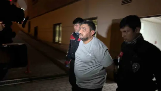 Otomobille polisten kaçan araçta uyuşturucu bulundu