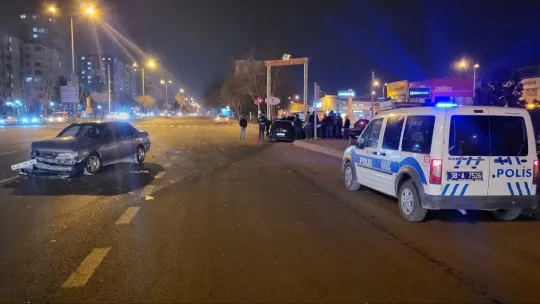 Kayseri'de zincirleme kaza: 1 yaralı