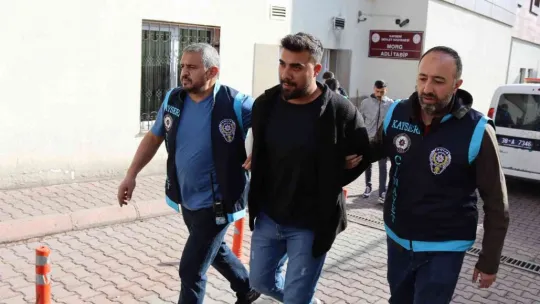 Kayseri'deki 'faul' cinayetinde ağabey ve kardeşi adliyede