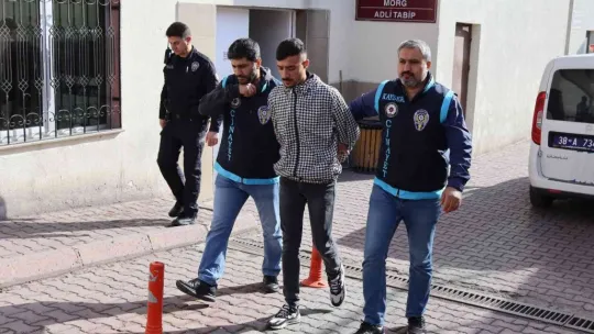 Kayseri'deki 'faul' cinayetinde ağabey ve kardeşi adliyede