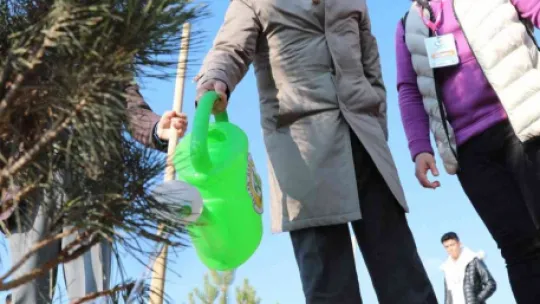 Kayseri'nin Denizi Kuşçu'da, ağaç dikme etkinliği gerçekleştirildi