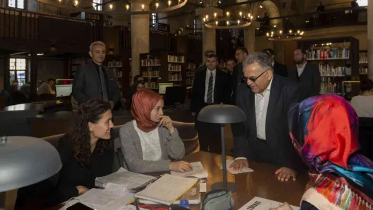 Büyükşehir Kütüphaneleri'nden 2022'de yaklaşık 2 milyon kişiye hizmet