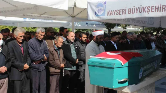Kayseri'nin neşe kaynağı Fehmi'nin ölümü esnafı yasa boğdu