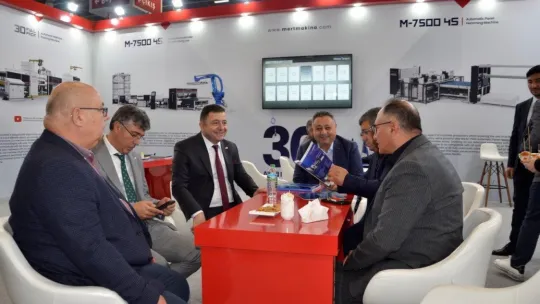 OSB Yönetimi İstanbul'daki fuarlara çıkarma yaptı