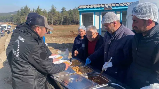 İftar Sofrası, Muhabbet Çay Bahçesi ve B.Şehir Yemekhanesi'nde