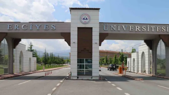 Kayseri'ye 12 bin 742 yeni üniversiteli