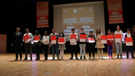 Kayserili öğrenciler Sivas'a damga vurdu