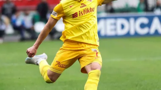 Kayserispor'da 11 ülkeden futbolcu forma giydi