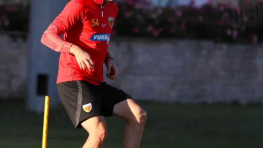 Kayserispor'da 3 futbolcu milli takımlara davet edildi