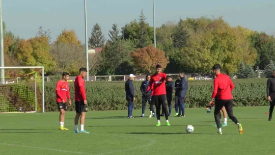 Kayserispor'da Gaziantep FK maçı hazırlıkları sürüyor