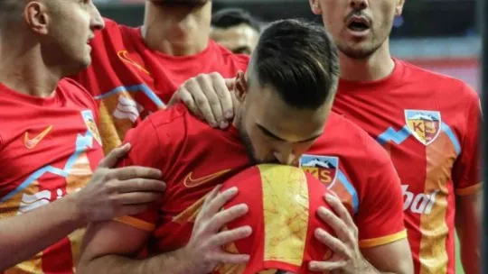 Kayserispor ilk galibiyetini aldı