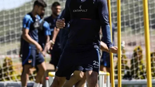 Kayserispor kaptanı İlhan Parlak: 'Kulübü sıkıntıya itecek transfer yapılmasına karşıyım'
