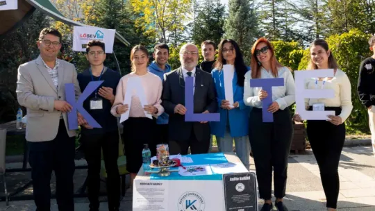 KAYÜ'de Öğrenci Kulüp ve Toplulukları Tanıtım Etkinliği Düzenlendi