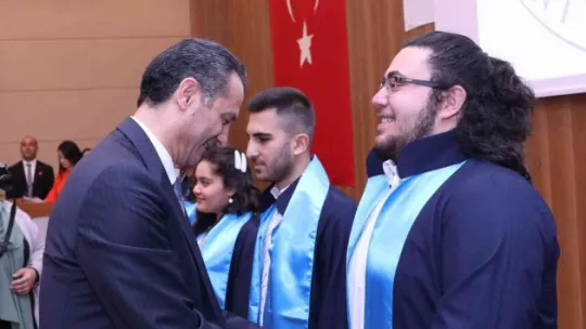 KAYÜ Develi Hüseyin Şahin MYO, 15. Dönem Mezunlarını Verdi