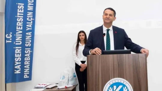 KAYÜ Pınarbaşı MYO'da 2021-2022 Akademik Yılı Mezuniyet Töreni Düzenlendi