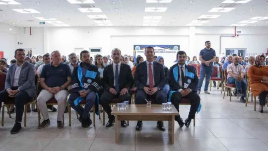 KAYÜ Tomarza Mustafa Akıncıoğlu MYO'da Mezuniyet Coşkusu