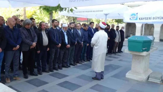 Kazada hayatını kaybeden Rümeysa toprağa verildi
