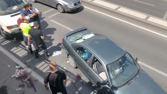 Kazadan sonra çıkan kavgada bir şoför bıçaklandı