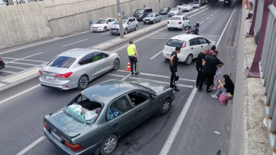 Kazadan sonra çıkan kavgada bir şoför bıçaklandı